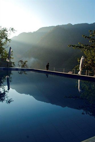 Atali Ganga Hotel Singtali Exterior foto